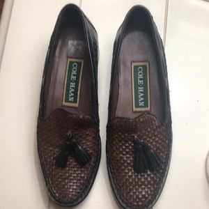 Cole Haan Leather Driving  tassels loafers
